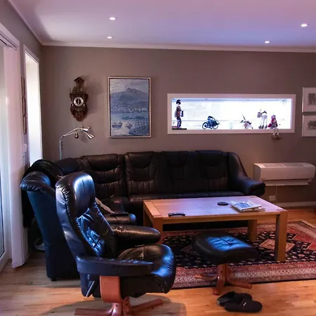 Nice Very Close To The Zoo And Hamresanden Kristiansand